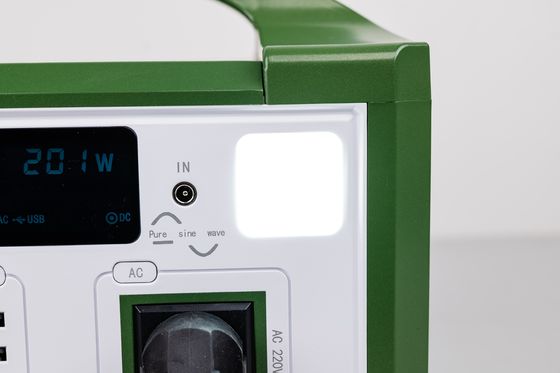 উচ্চ দক্ষতা এসি 300W 220V আউটপুট বহনযোগ্য সৌর জেনারেটর পুনরায় চার্জযোগ্য লাইফপিও 4 ব্যাটারি বহিরঙ্গন হাইকিং জন্য
