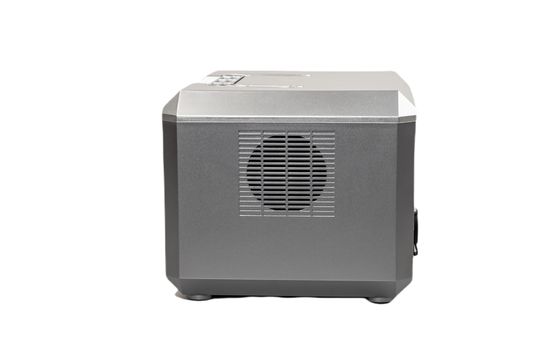 ফ্রি ট্রান্সফার সুইচ এসি আউটলেট 600W পিভি চার্জিং জরুরী বিদ্যুৎ সরবরাহের জন্য এসওএস লাইটের সাথে সেরা পাওয়ার স্টেশন